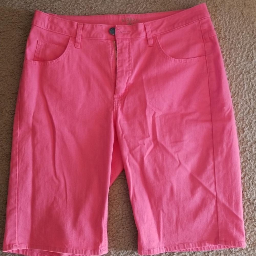 Lee Bermuda Jean Shorts